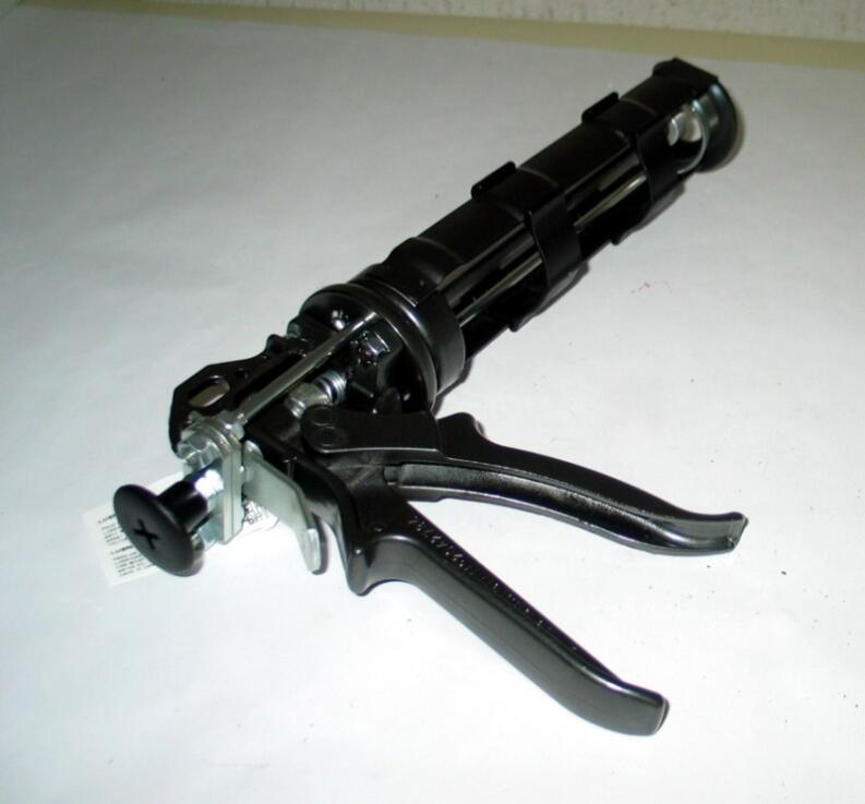 Leihgebühr Kartuschenpistole M3000